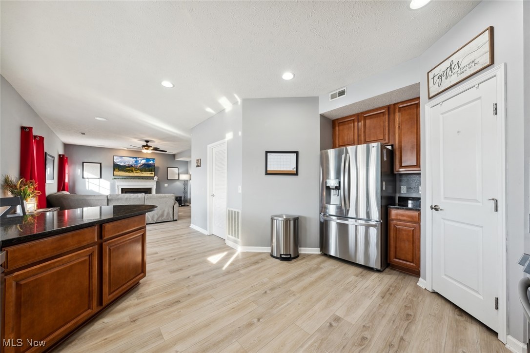 6096 Greenview Trail, North Ridgeville, Ohio image 18