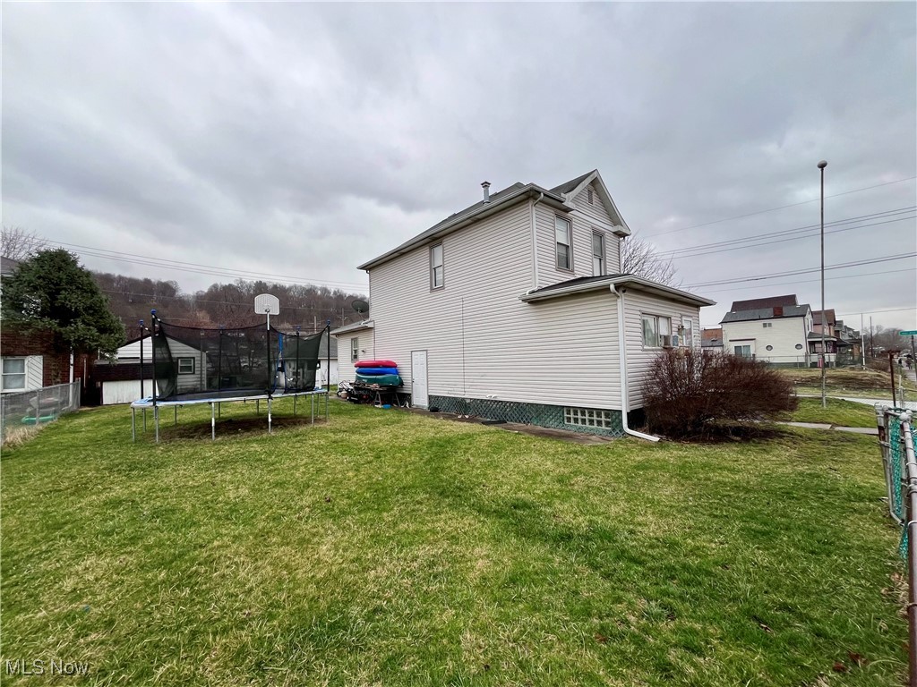 319 Grant Street, Newell, West Virginia image 2