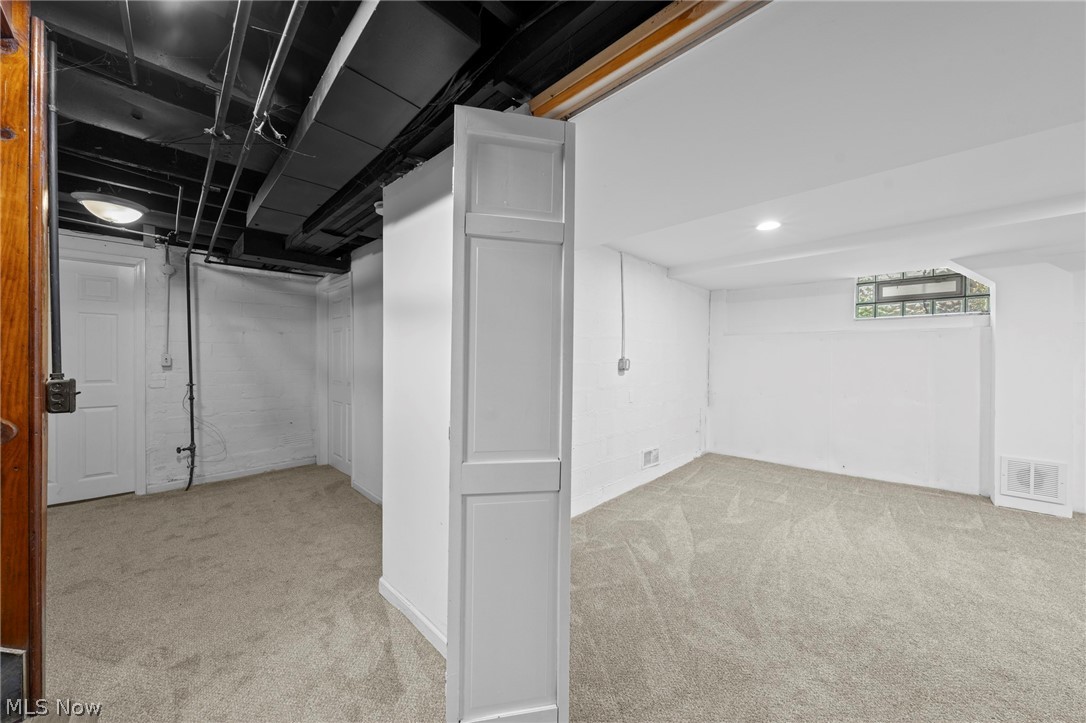 Shaker Lakes Sub - Residential