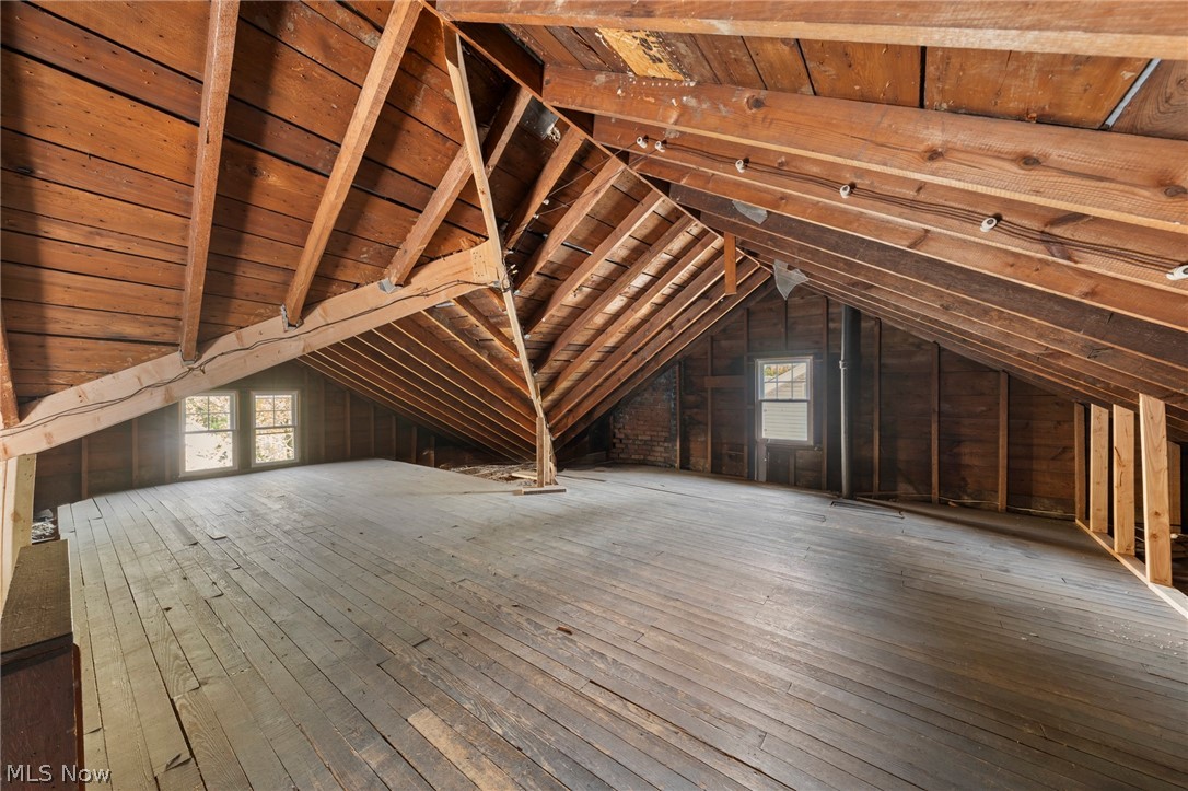 Shaker Lakes Sub - Residential