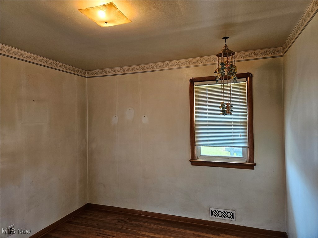 9127 Biddulph Road, Brooklyn, Ohio image 20