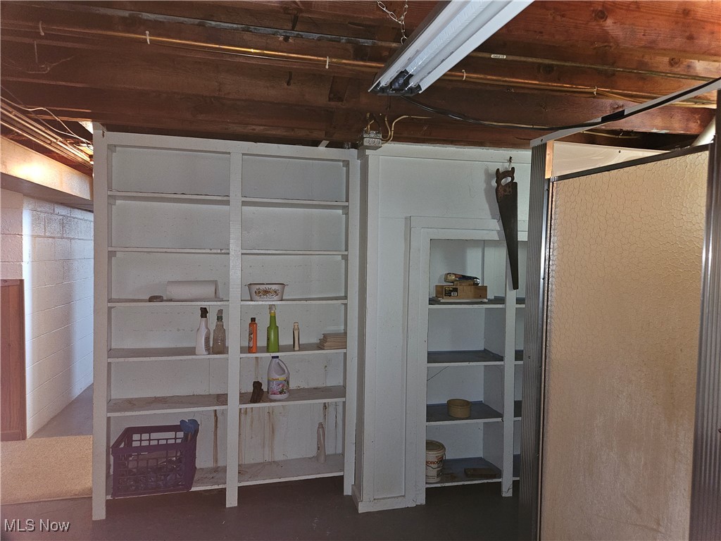 9127 Biddulph Road, Brooklyn, Ohio image 29