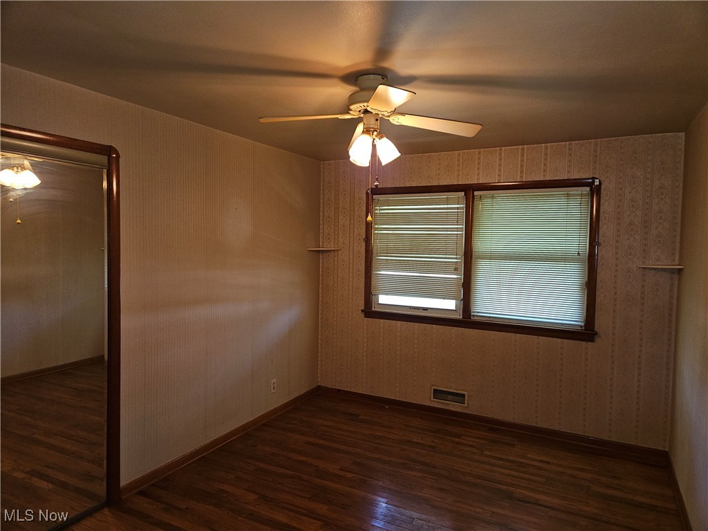 9127 Biddulph Road, Brooklyn, Ohio image 18
