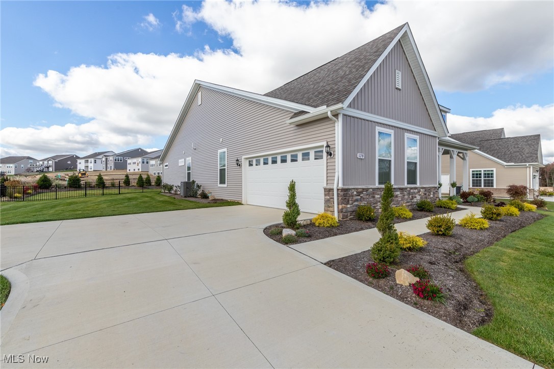 Renaissance Pk/Geauga Lake East - Residential