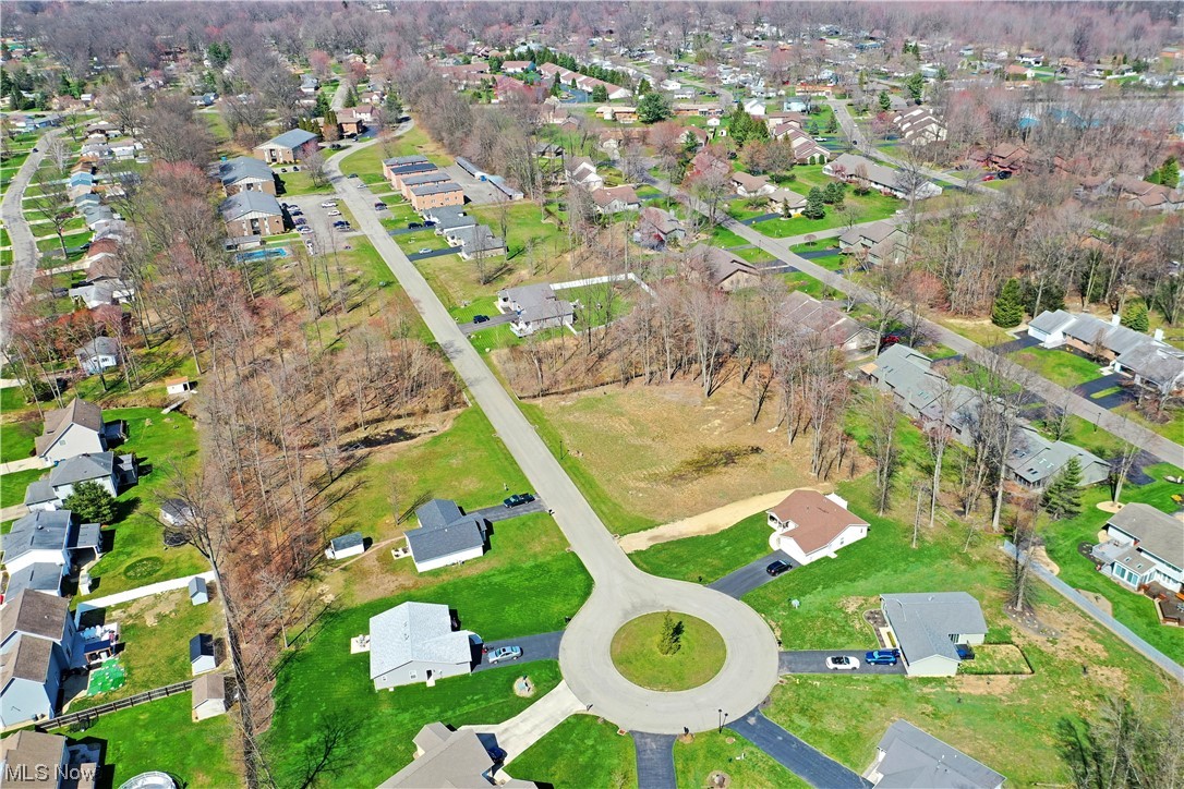 VL #8 Maplewood Drive, Cortland, Ohio image 7