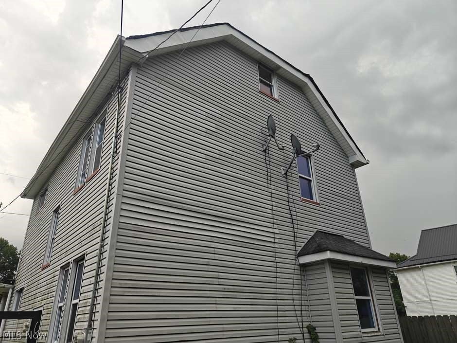 3232 E 117th Street