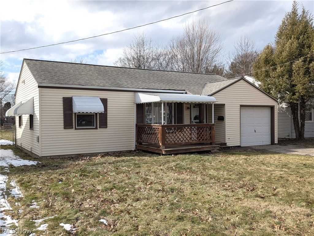 Photo of 3846 W 143rd Street, Cleveland, OH 44111 (MLS # 5187645)