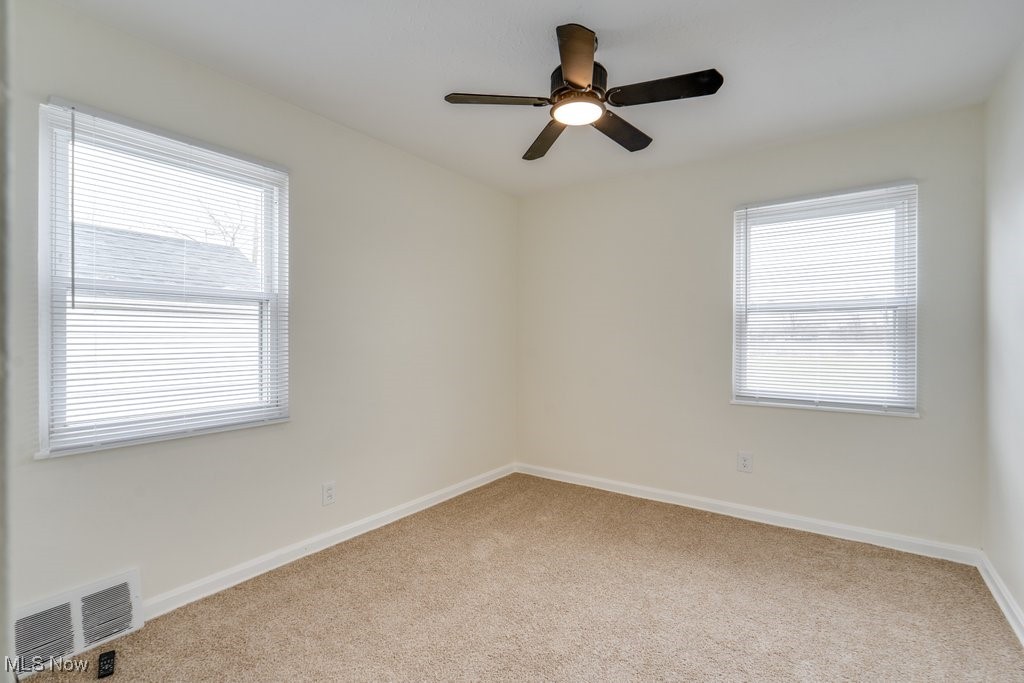 15705 Benhoff Drive, Maple Heights, Ohio image 12