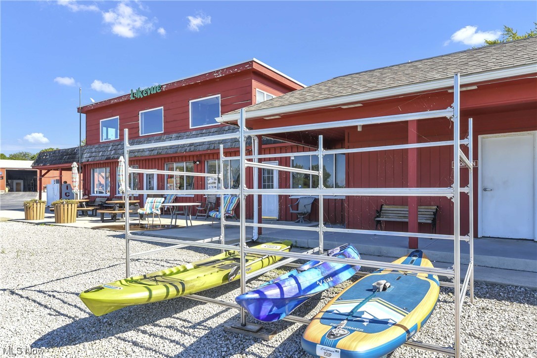 Lake Harbor Villa - Residential