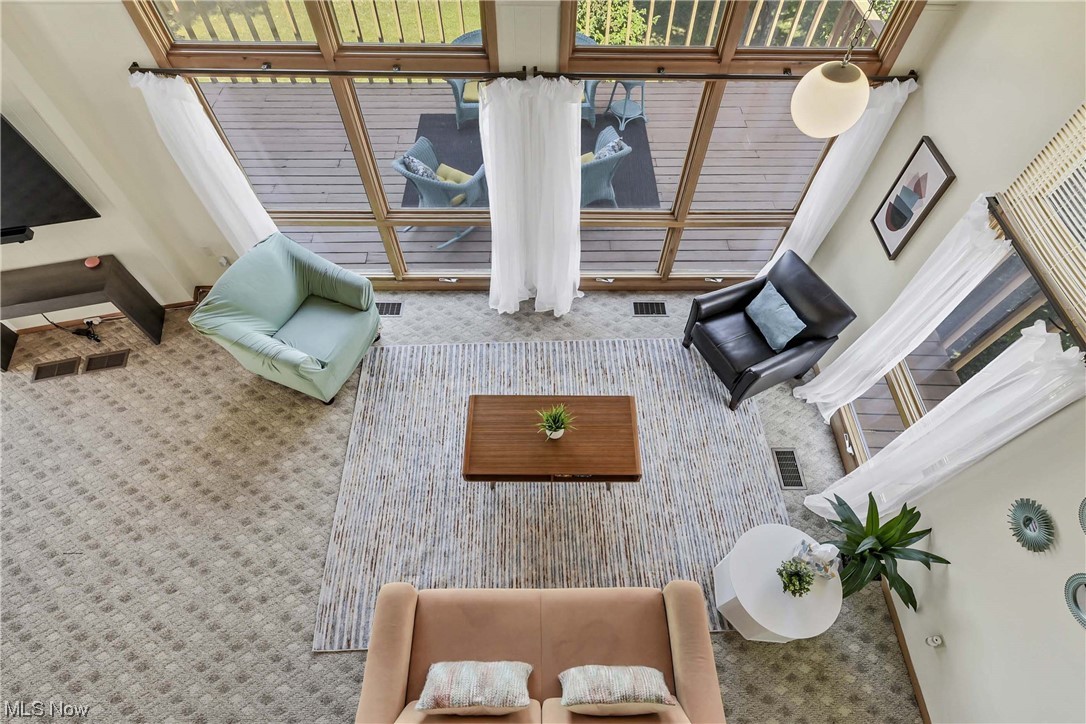 Lake Harbor Villa - Residential