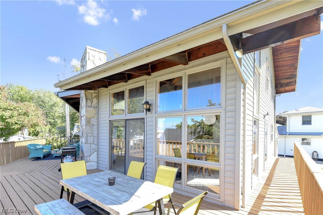 Lake Harbor Villa - Residential