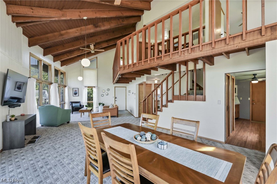 Lake Harbor Villa - Residential