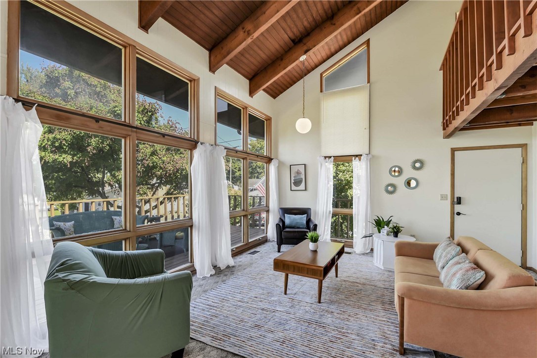 Lake Harbor Villa - Residential