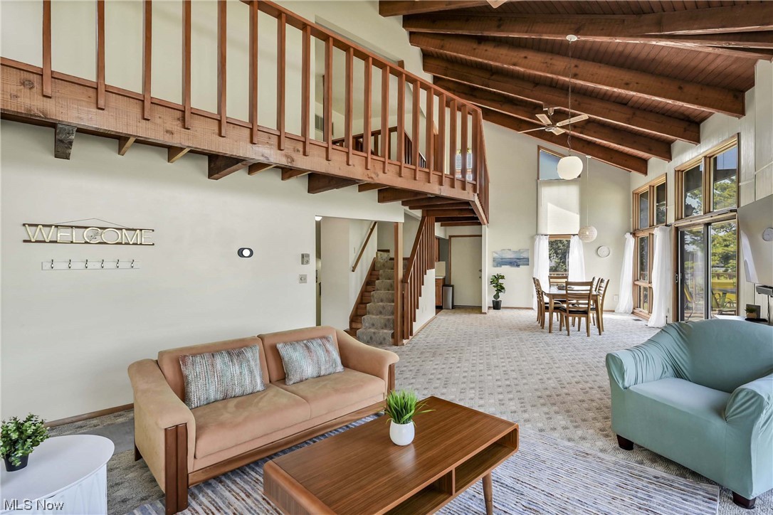 Lake Harbor Villa - Residential