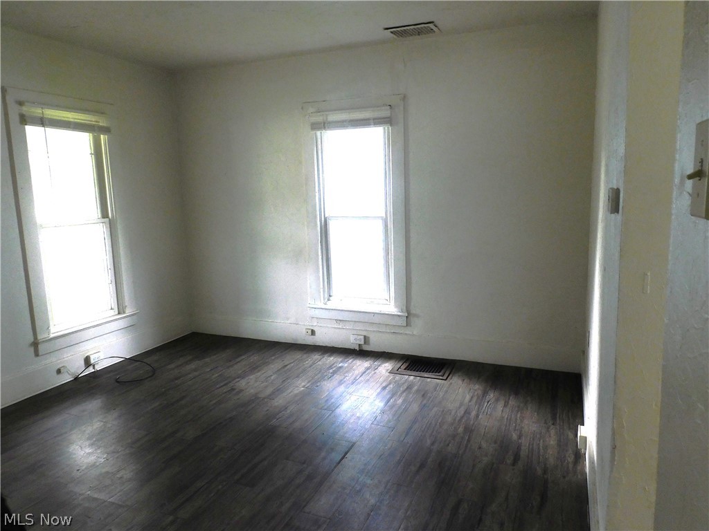 Hiram Lake - Residential