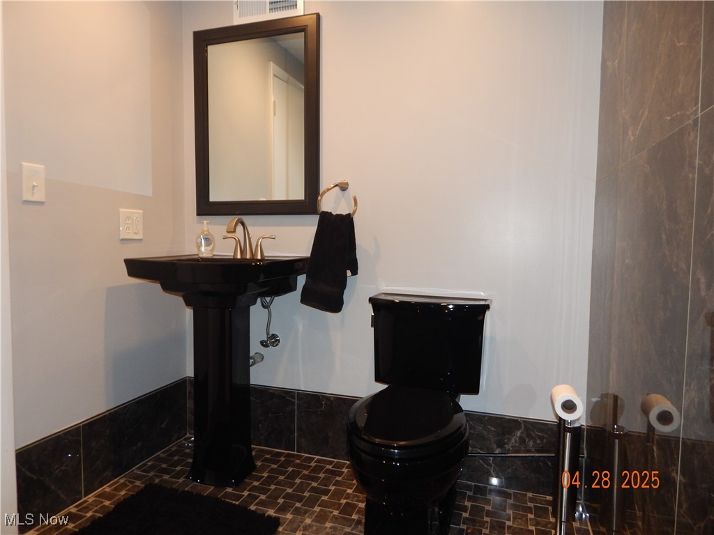 5525 Island Drive, Canton, Ohio image 32