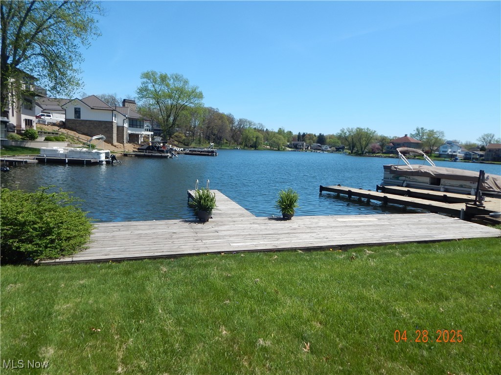 5525 Island Drive, Canton, Ohio image 7