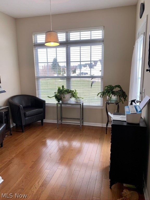 Chapman Grove Village Twnhms Sub Ph 2 - Residential