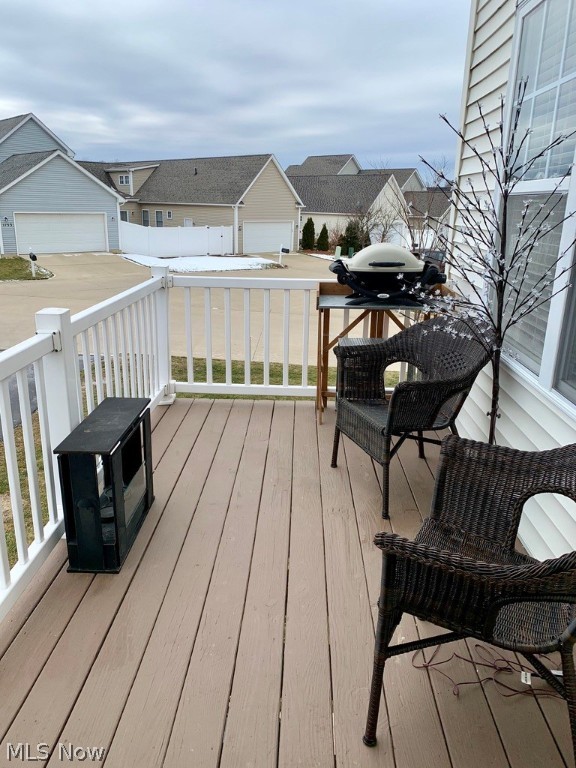 Chapman Grove Village Twnhms Sub Ph 2 - Residential