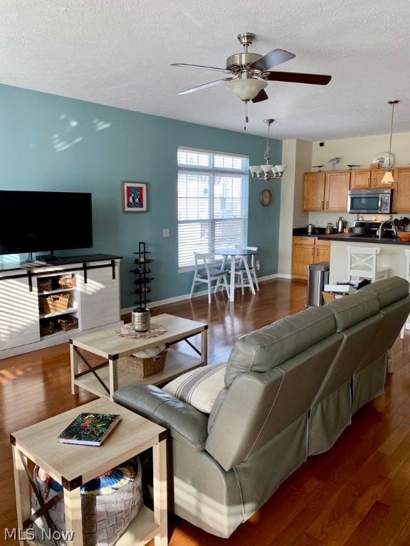 Chapman Grove Village Twnhms Sub Ph 2 - Residential