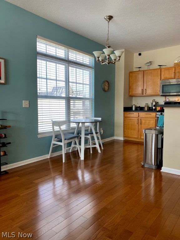 Chapman Grove Village Twnhms Sub Ph 2 - Residential