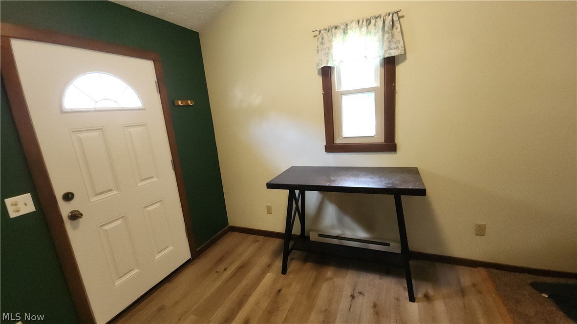 46103 New England Square B