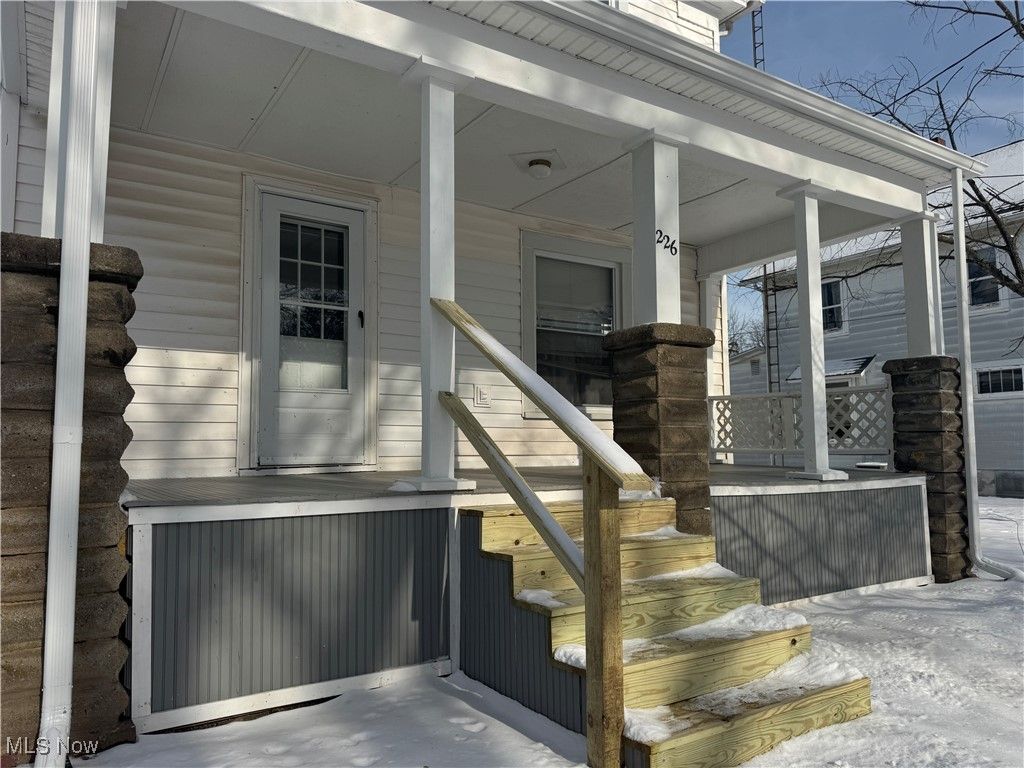 Photo of 226 E 10th Street, Ashland, OH 44805 (MLS # 5177627)