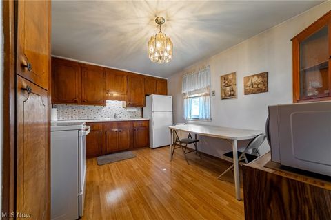 Tiny photo for 8927 Torrance Avenue, Brooklyn, OH 44144 (MLS # 5189994)
