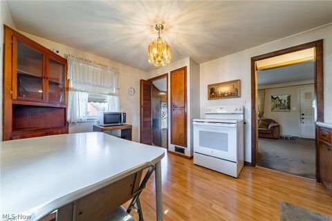 Tiny photo for 8927 Torrance Avenue, Brooklyn, OH 44144 (MLS # 5189994)