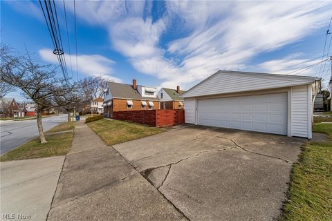 Tiny photo for 8927 Torrance Avenue, Brooklyn, OH 44144 (MLS # 5189994)