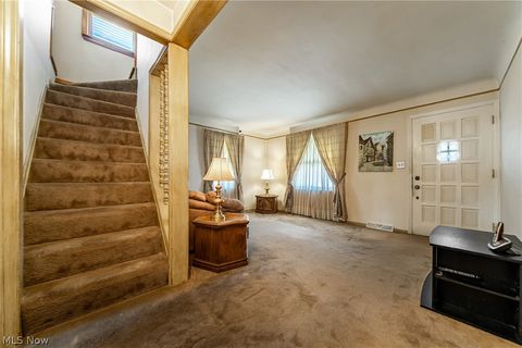 Tiny photo for 8927 Torrance Avenue, Brooklyn, OH 44144 (MLS # 5189994)