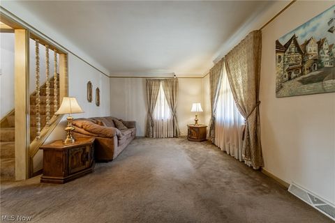 Tiny photo for 8927 Torrance Avenue, Brooklyn, OH 44144 (MLS # 5189994)