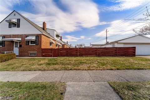 Tiny photo for 8927 Torrance Avenue, Brooklyn, OH 44144 (MLS # 5189994)