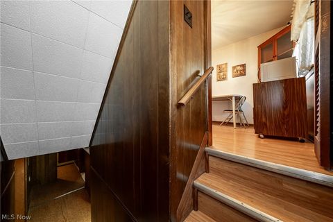 Tiny photo for 8927 Torrance Avenue, Brooklyn, OH 44144 (MLS # 5189994)