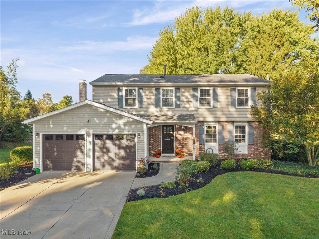 Photo of 5890 Eastham Way, Hudson, OH 44236 (MLS # 5178081)