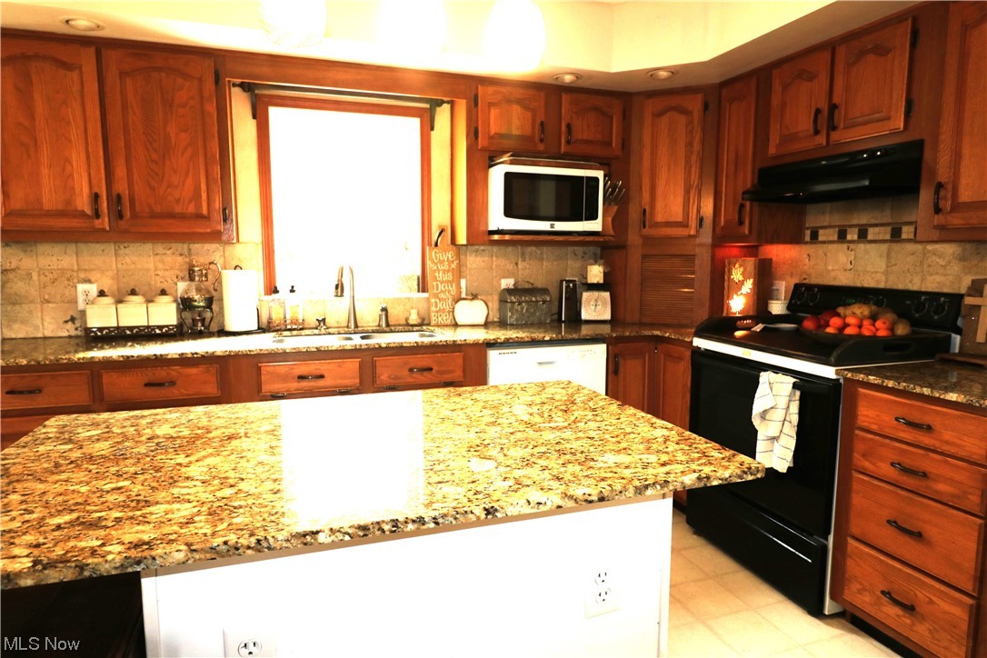 Edward R Vredenburgh Tr Sec - Residential