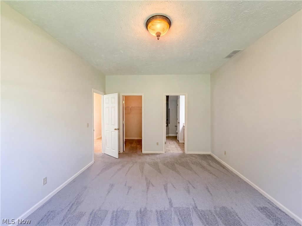 Commons/Falls Condo Ph 02 - Residential