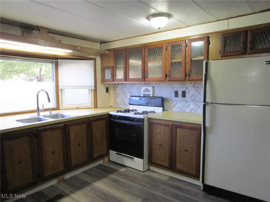 Parkwood Village - Residential