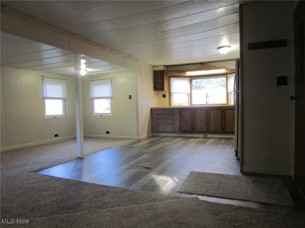 Parkwood Village - Residential