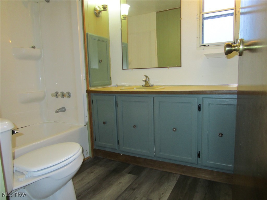 Parkwood Village - Residential