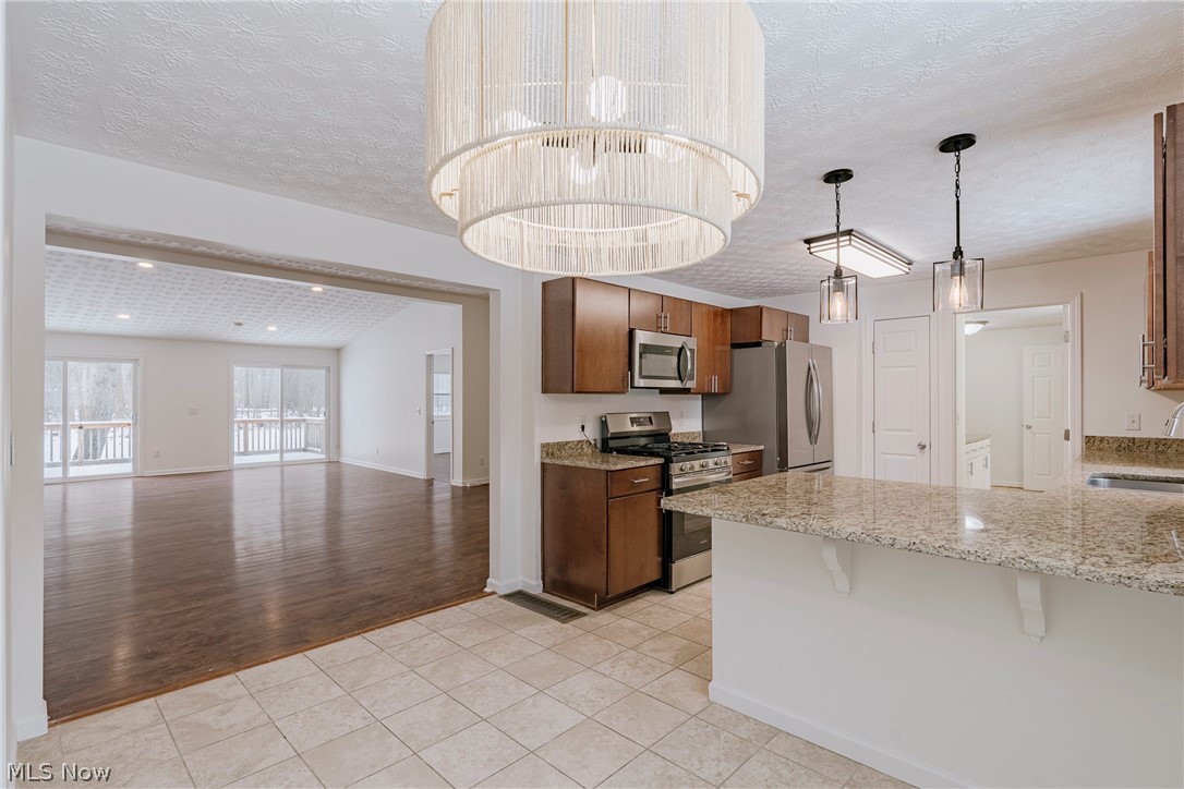 Orange 04 - Residential