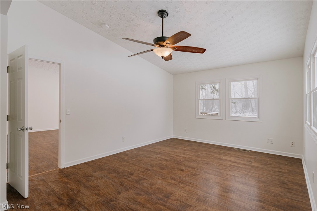 Orange 04 - Residential