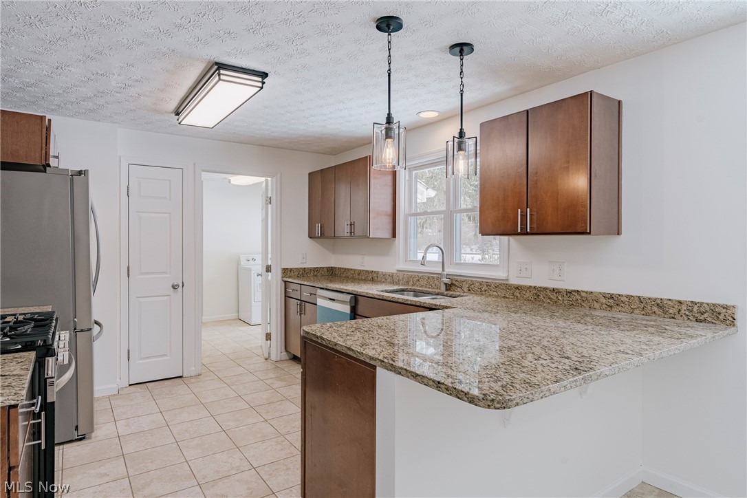 Orange 04 - Residential