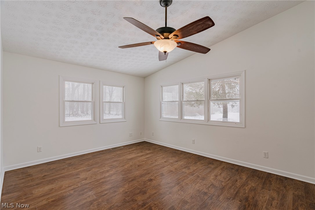 Orange 04 - Residential