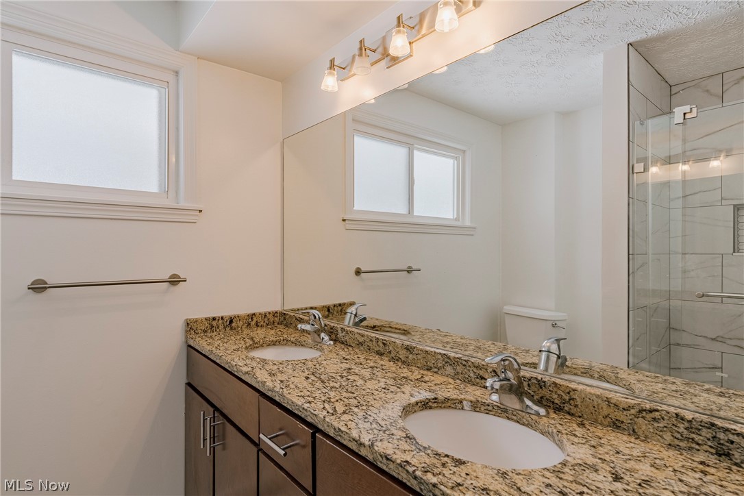 Orange 04 - Residential