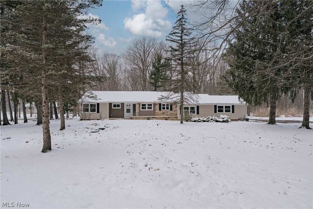 Photo of 4290 Brainard Road, Orange, OH 44022 (MLS # 5194036)