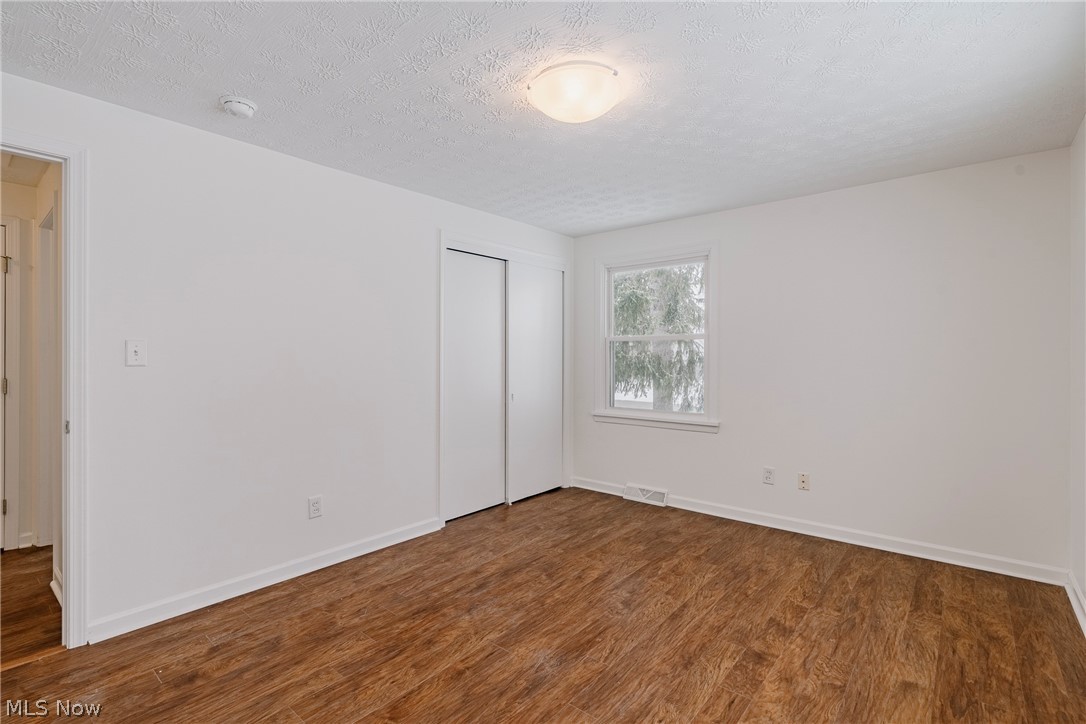 Orange 04 - Residential