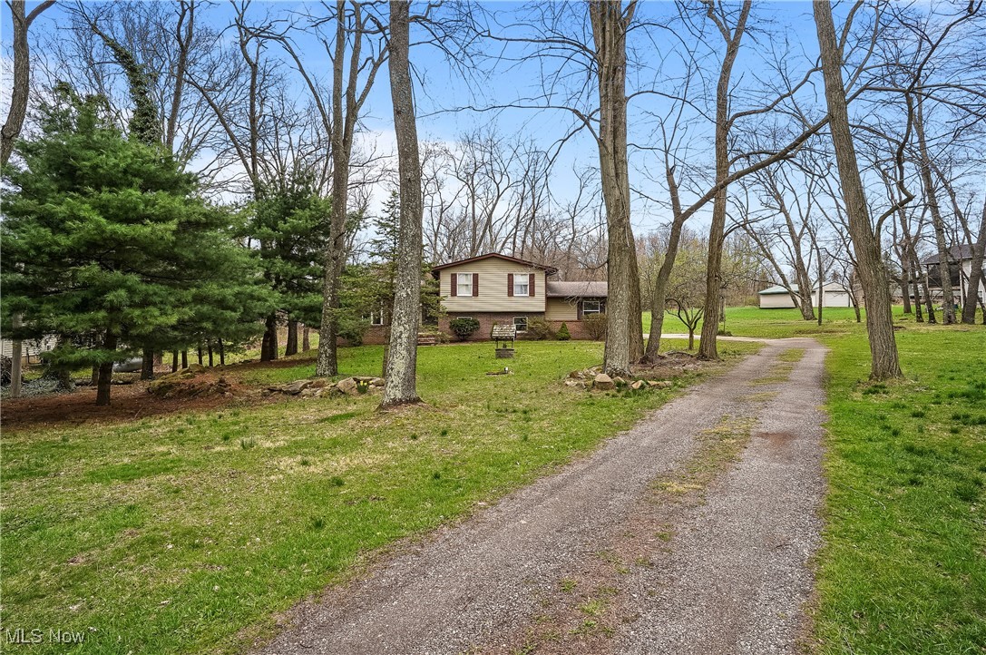 6781 Booth Road, Ravenna, Ohio image 1