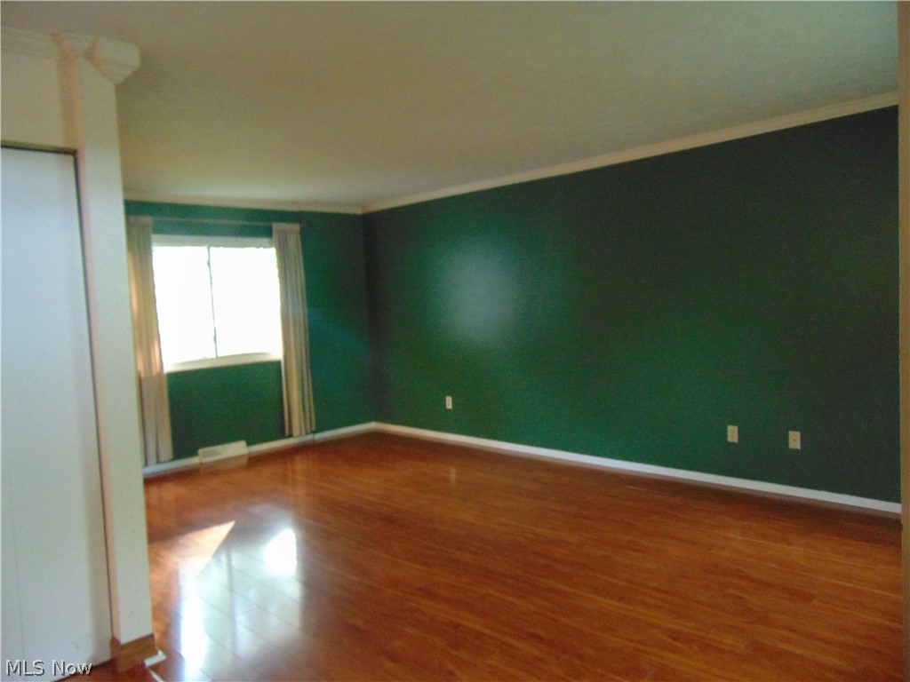 Hallworth Manor Estates 01 - Residential