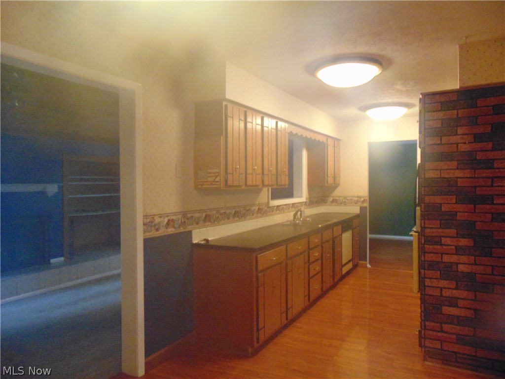 Hallworth Manor Estates 01 - Residential